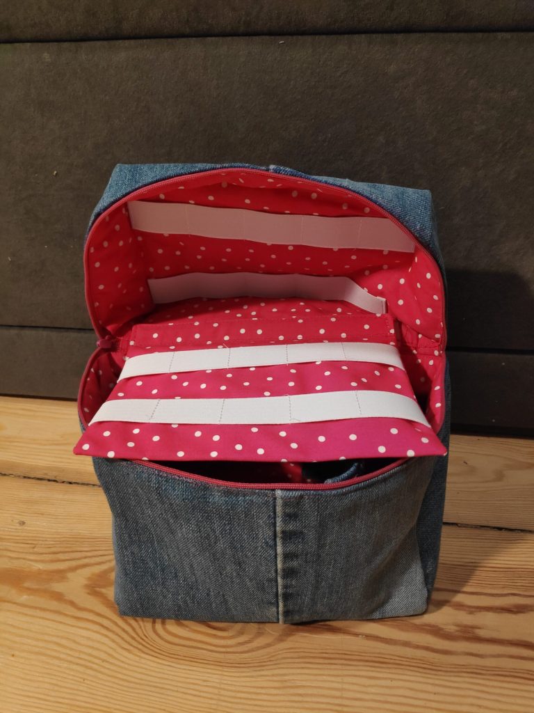 Toniebox-Tasche aus einer Jeans